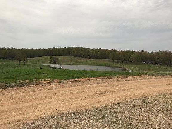 4th image of 3866 Highway 166 S