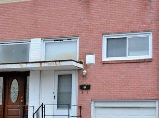 2012 Valley View Dr, Folcroft, PA 19032