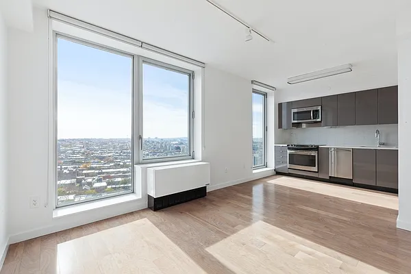 Rented by Greystar | media 1