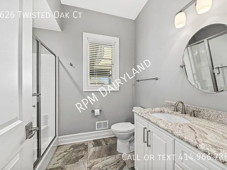 1626 Twisted Oak Ct — Photo 30