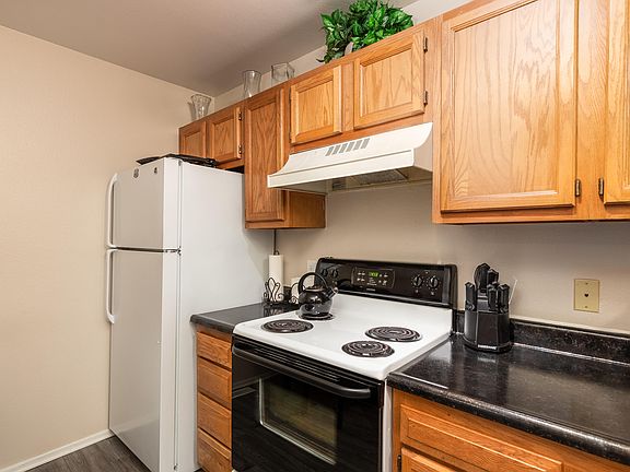4th image of 4013 Woodrush Ln NW #35