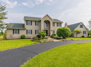 7260 Basil Western Rd NW, Canal Winchester, OH 43110