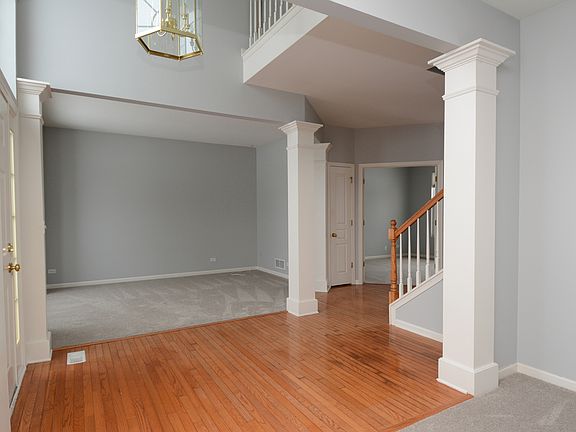 4th image of 24138 W Hampshire Ln