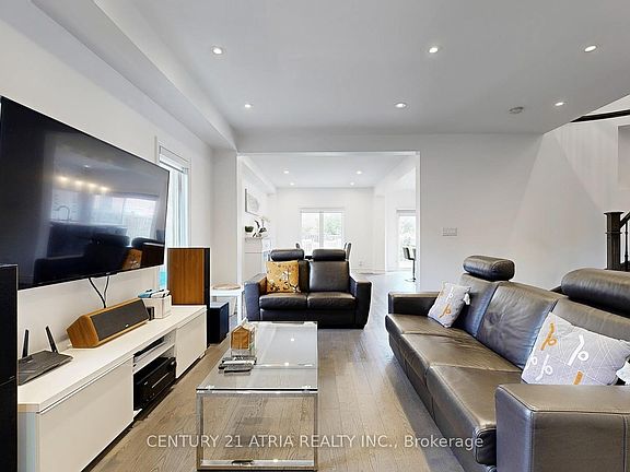 3rd image of 57 Melbourne Dr