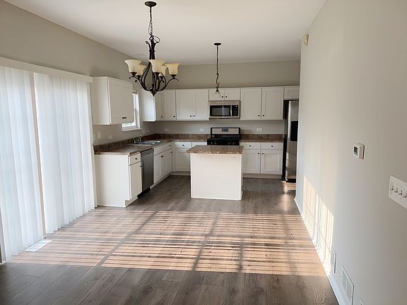 5th image of 191 Breckenridge Dr