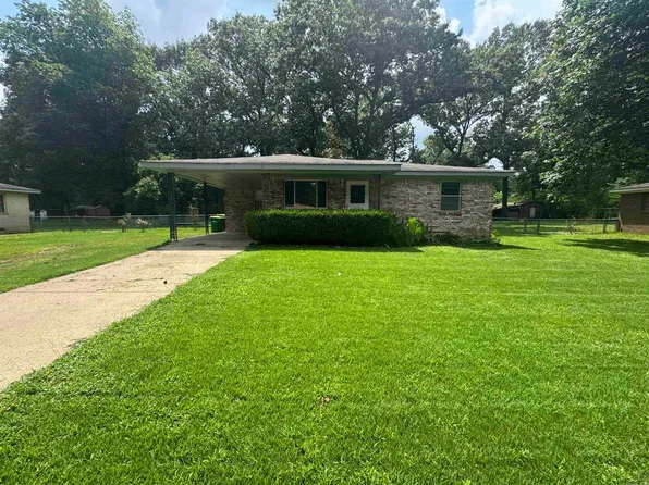 30 Sheila Dr, Sherwood, AR 72120