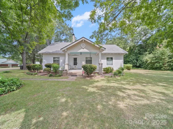 1910 Ebenezer Rd, Rock Hill, SC 29732
