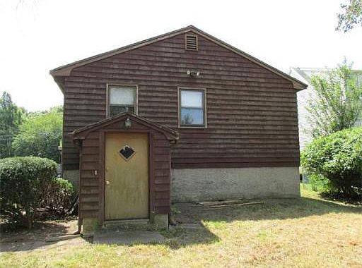 3rd image of 45 Sanford St