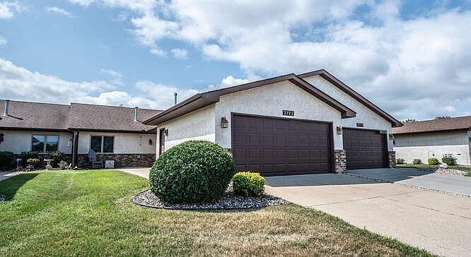 1st image of 2122 Vierling Dr E