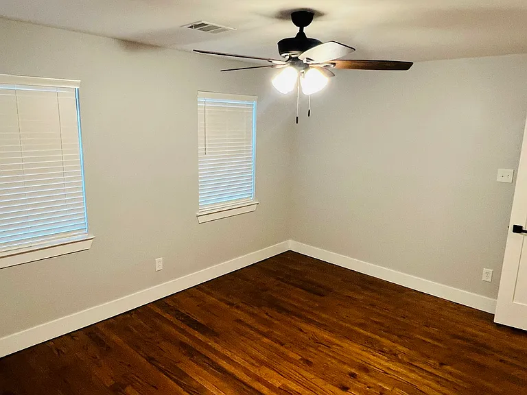 Secondary room