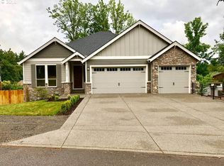 9725 SE 16th St, Vancouver, WA 98664