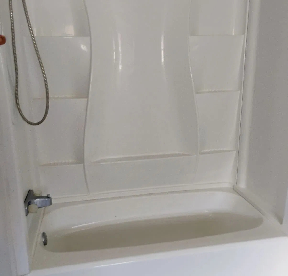 2 bed, $1,000 — Photo 2