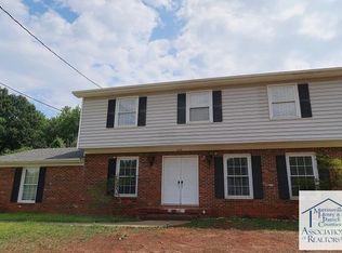 328 Tanglewood Dr, Martinsville, VA 24112