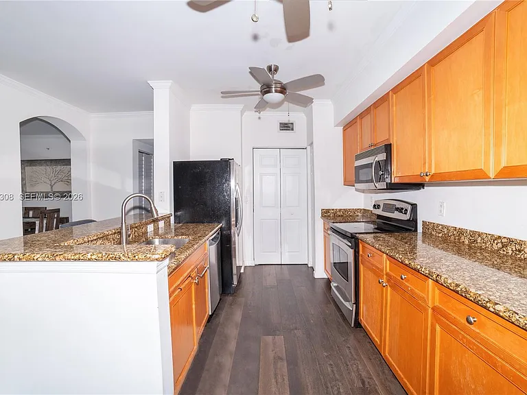 17150 N Bay Rd #2914 — Photo 11