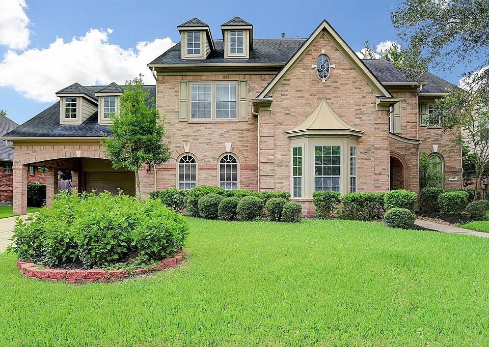 1st image of 4343 Pine Blossom Trl