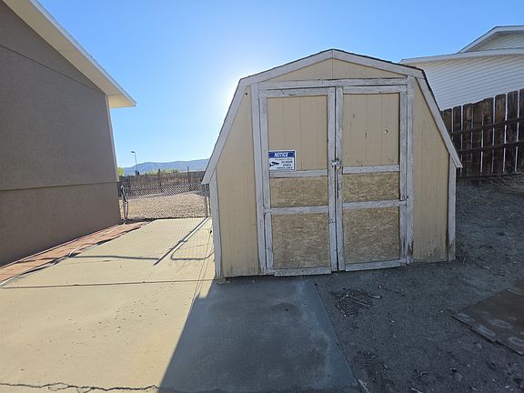 2nd image of 3501B Cleveland Dr