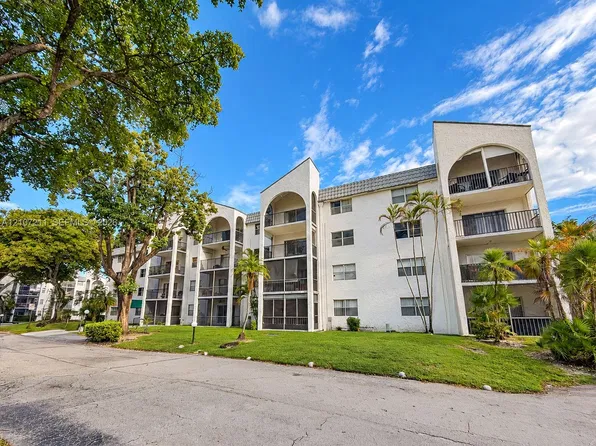 3300 Spanish Moss Ter APT 301, Lauderhill, FL 33319
