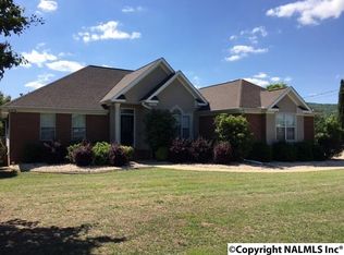 3524 Hood Dr, Southside, AL 35907