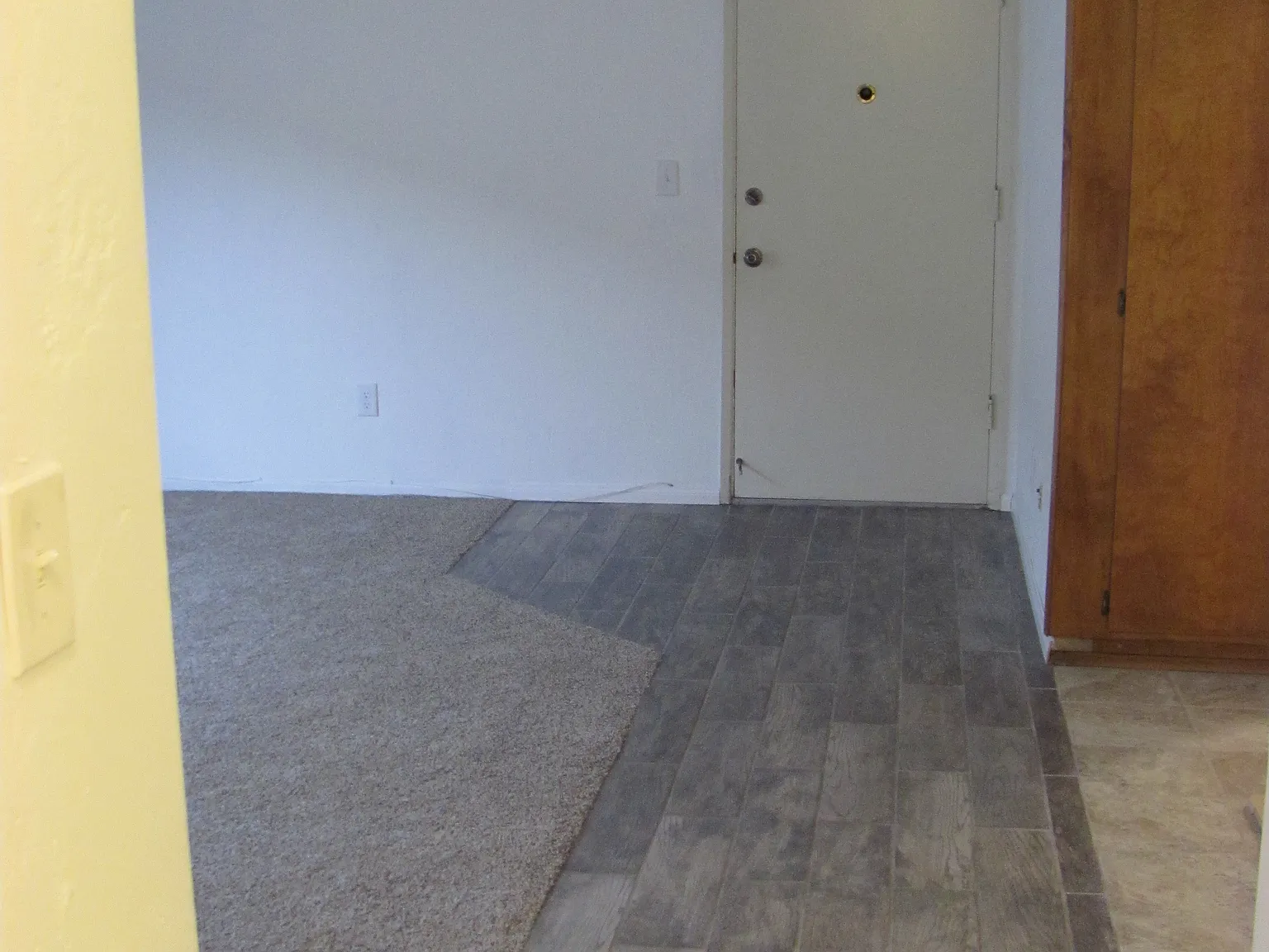 5446 Lauretta St — Photo 2