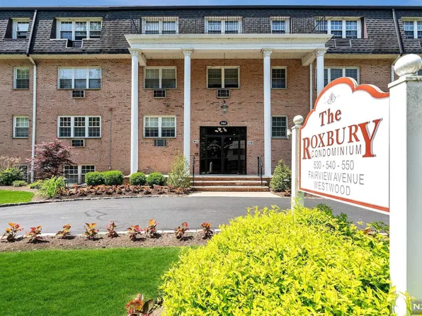 550 Fairview Ave APT 118, Westwood, NJ 07675