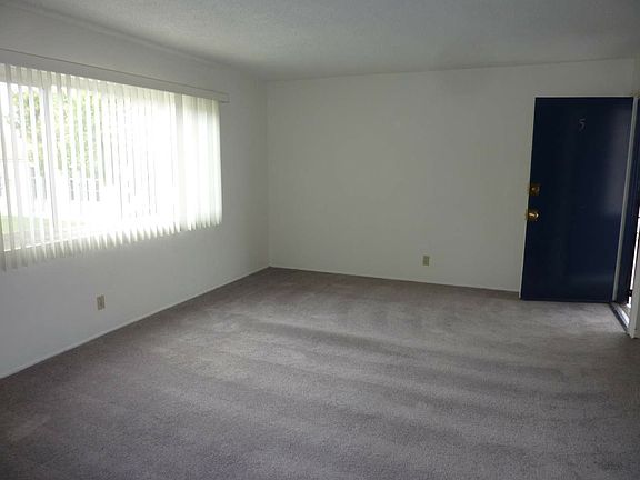 5th image of 259 E Plymouth St APT 5