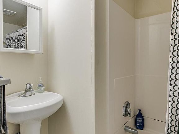 2nd image of 1734 N Gratz St #1