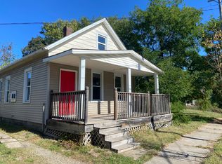 1172 Holmden Ave, Cleveland, OH 44109