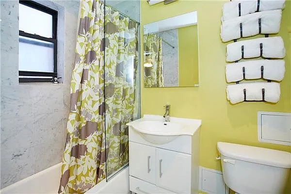 Sold by Coldwell Banker Reliable Real Estate | media 16