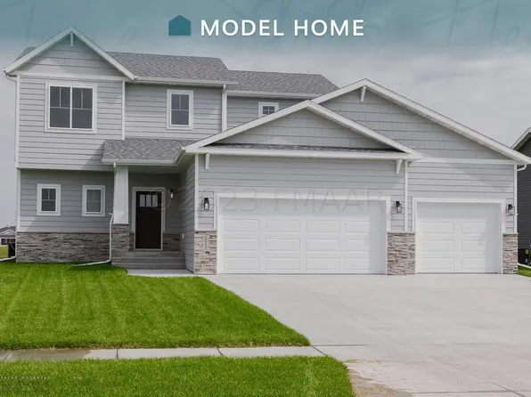 10152 Concord Dr, Horace, ND 58047