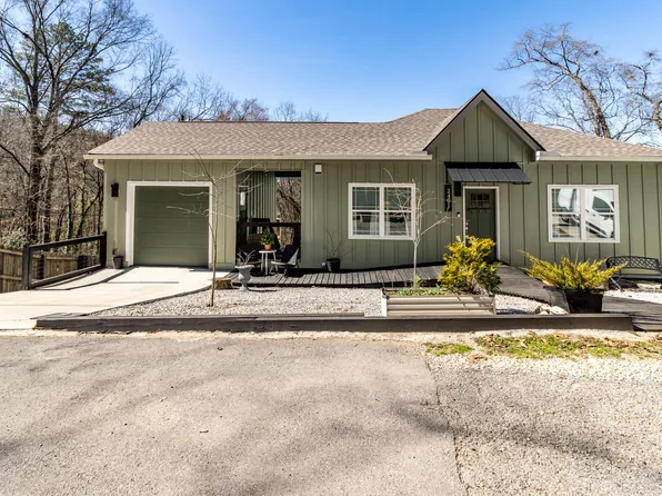 2401 York St, Chattanooga, TN 37406