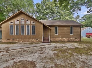 14712 Whitley St, Chester, VA 23836