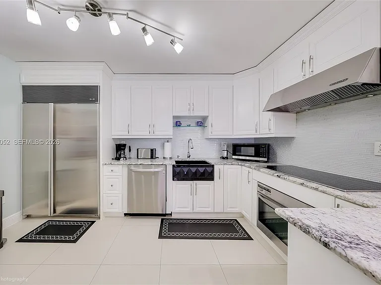 9341 Collins Ave #503 — Photo 10