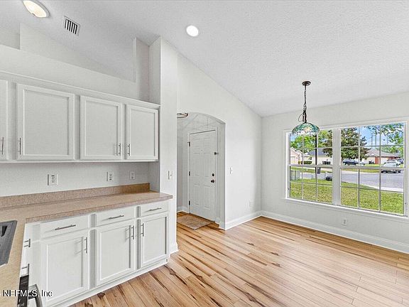 4th image of 6778 PLUM LAKE Drive N