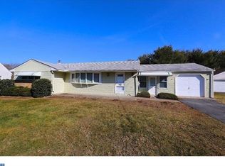 2607 Dons Ln, Wilmington, DE 19810