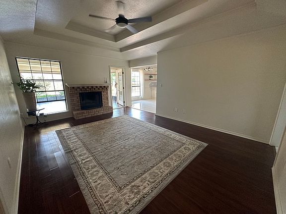 4th image of 4731 Longstreet Pl