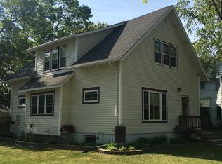 340 1st Ave SE, Leeds, ND 58346