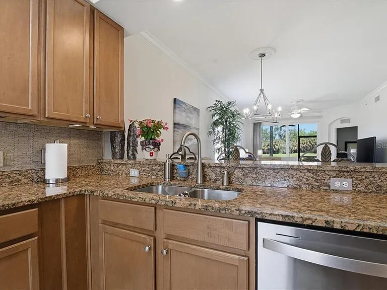 7607 Grand Estuary Trl #101 — Photo 24