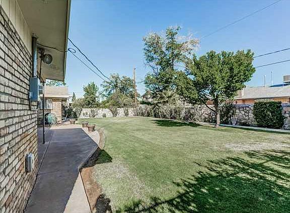 2nd image of 8805 Dirk Ct