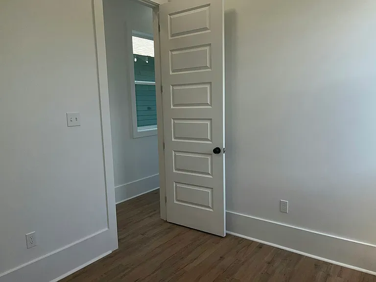 1662 N Tonti St #1A — Photo 18