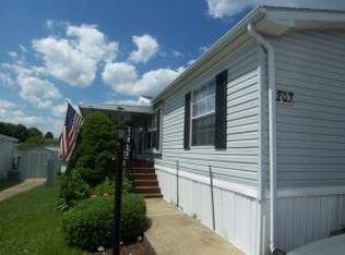 203 Fawn Meadow Xing, Lancaster, PA