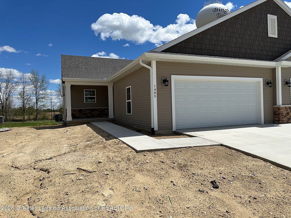 1st image of 1485 Superior Dr #19