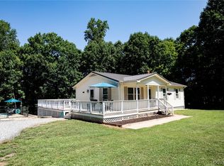 6034 Bell Rd, Dillwyn, VA 23936