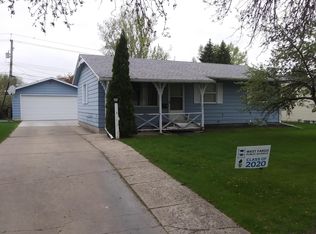 207 10th Ave E, West Fargo, ND 58078