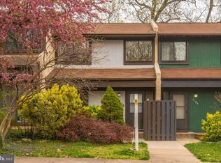 2186 Cartwright Pl, Reston, VA 20191