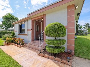 2334 Farragut St, Hollywood, FL 33020
