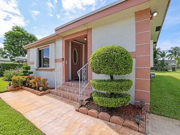 2334 Farragut Street, Hollywood, FL 33020