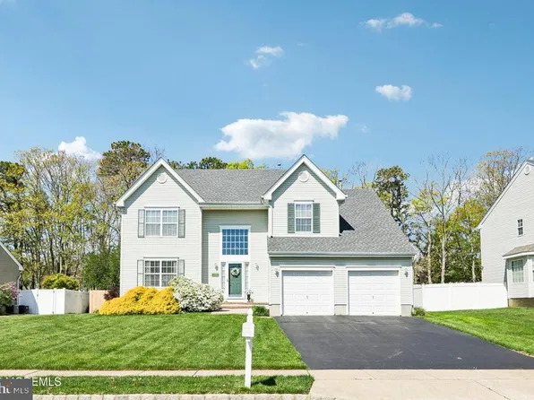 21 Orchid Ln, Barnegat, NJ 08005