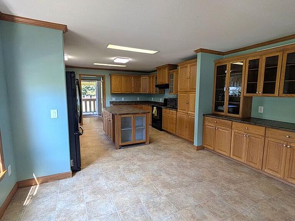 5th image of 759 Brown Rd