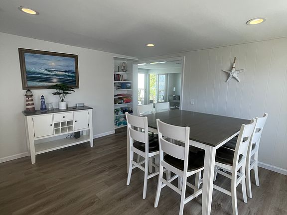 Dining area. Seating for 8 at the table