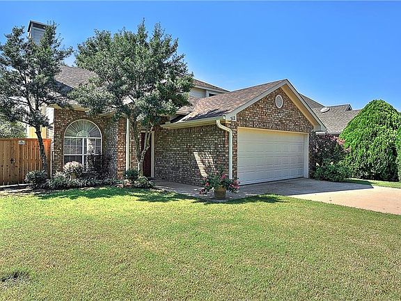 2nd image of 312 N Creek Dr